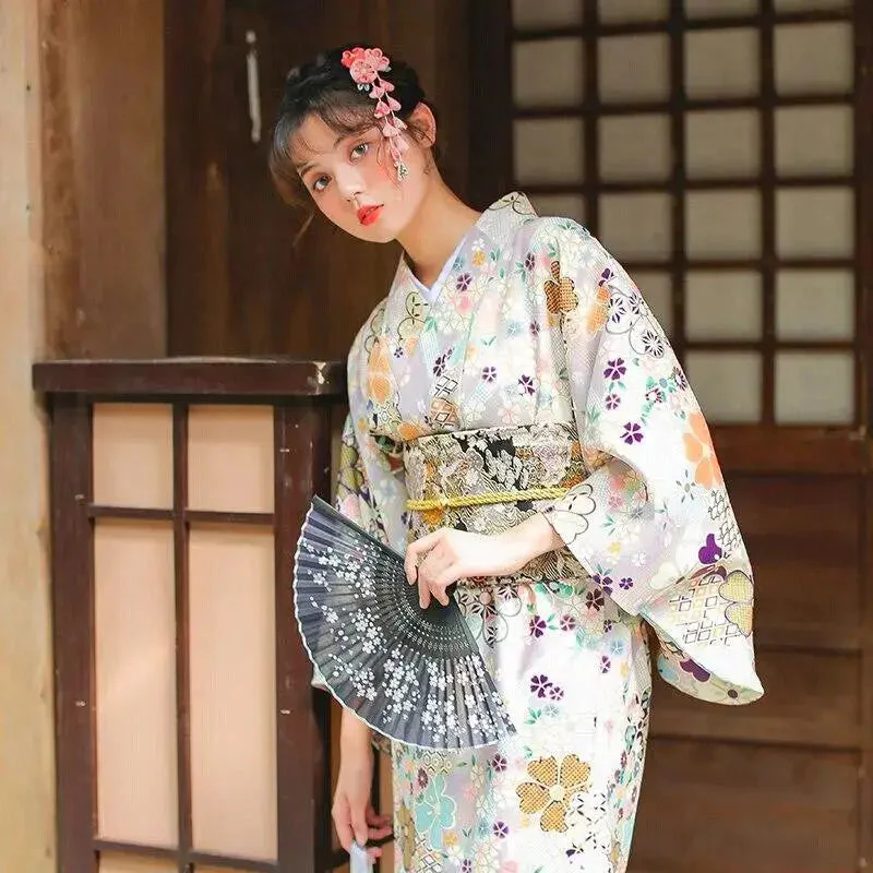 Floral Japanese Kimono for Women 'Nantai' - Image 3