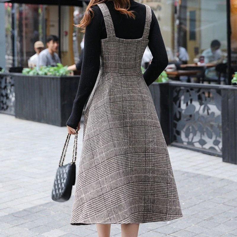 Japanese Fabric Dress 'Kawase' - Image 3