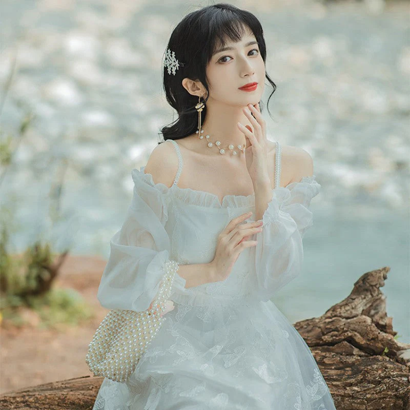 Japanese Wedding Dress 'Okiniiri' - Image 5