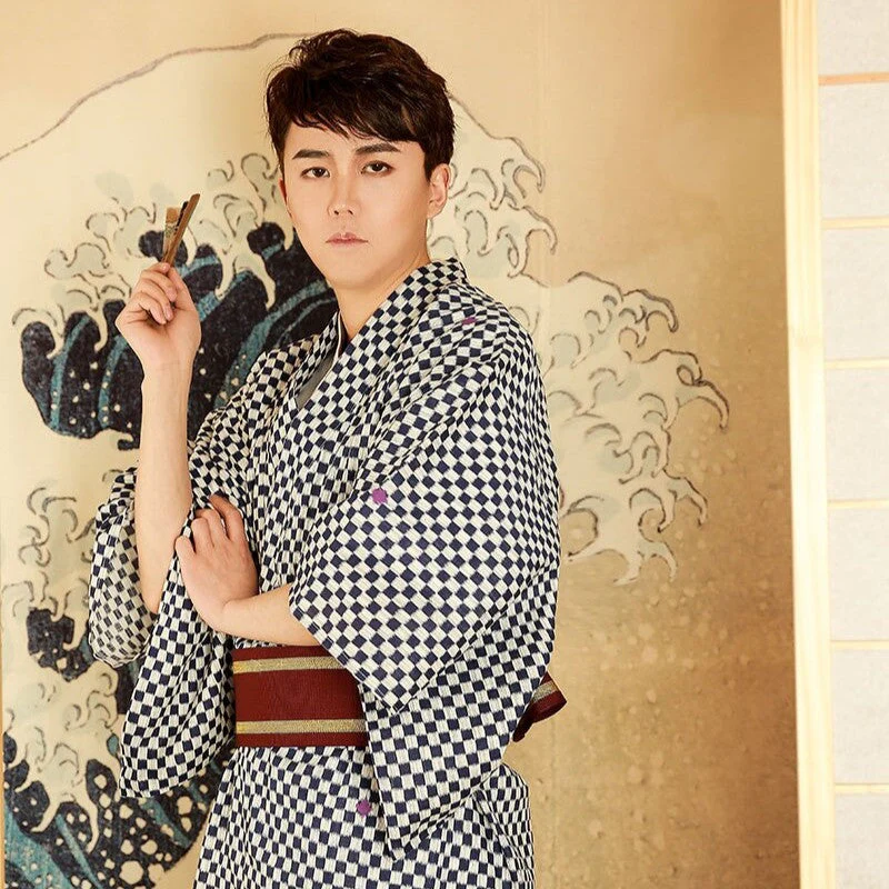 Mens Japanese Checkered Kimono 'Chokai' - Image 5