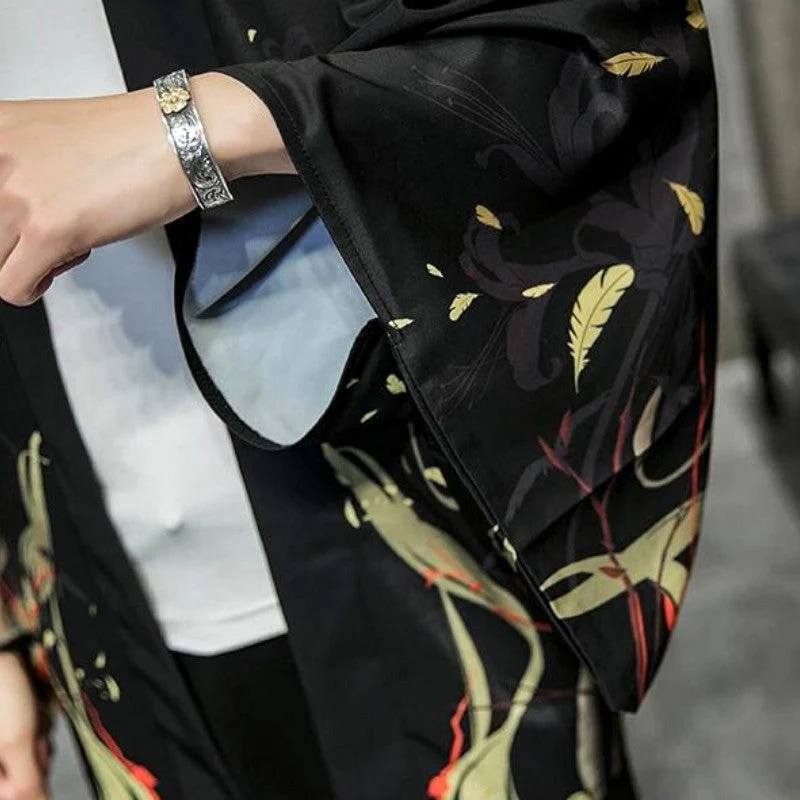 Mens Japanese Style Kimono 'Pentagon' - Image 5