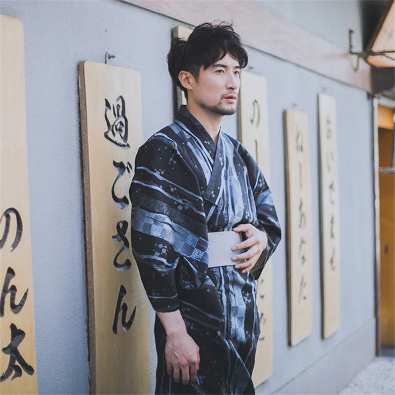 Mens Modern Kimono 'Iwaki' - Image 2