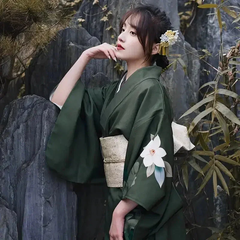 Traditional Green Kimono for Women 'Tanigawa' - Image 5