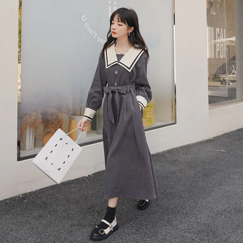 Traditional Japanese Black Dress 'Hangaku' - Image 2