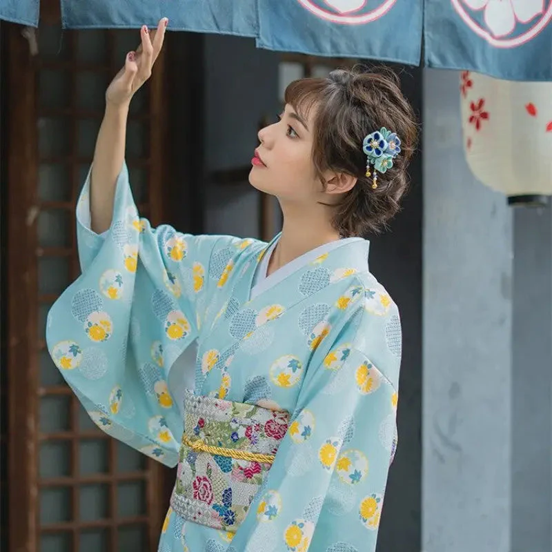 Traditional Japanese Kimono for Women 'Bizan' - Image 4