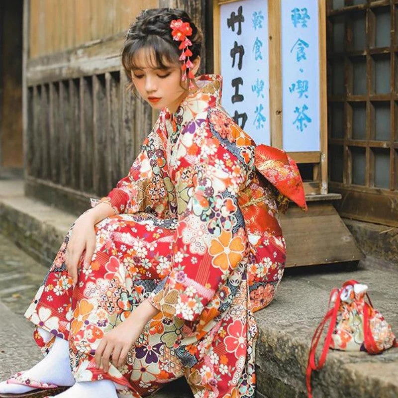 Women's Japanese Floral Kimono 'Nomi' - Image 5