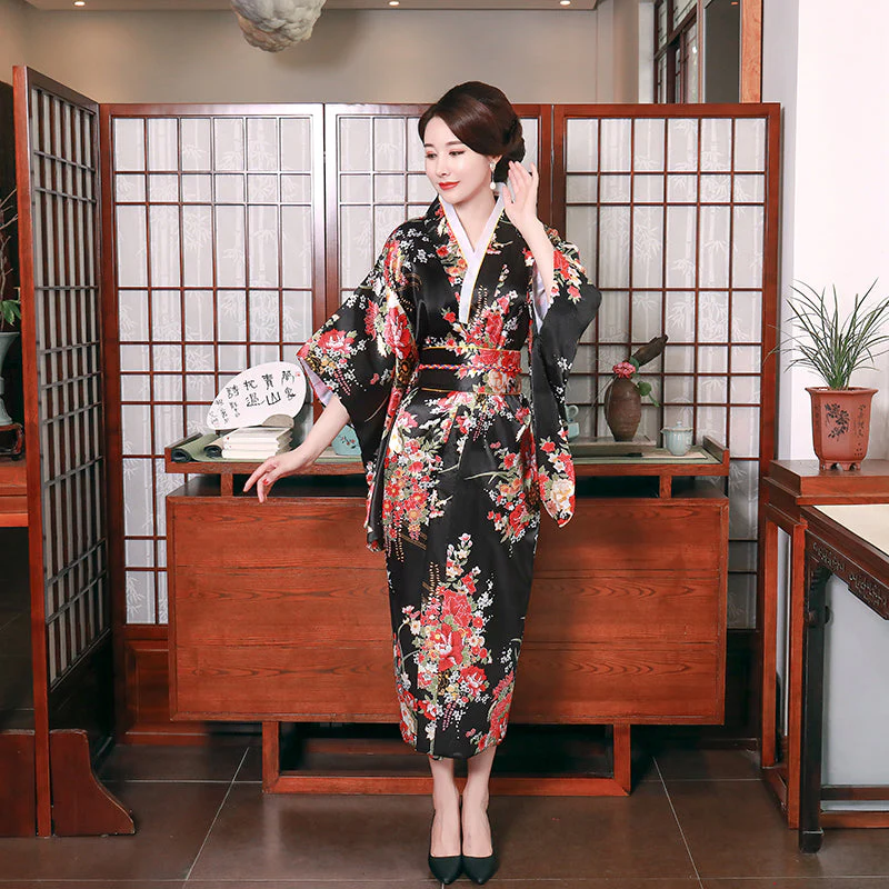 Women's Japanese Silk Kimono 'Shirouma' - Image 4