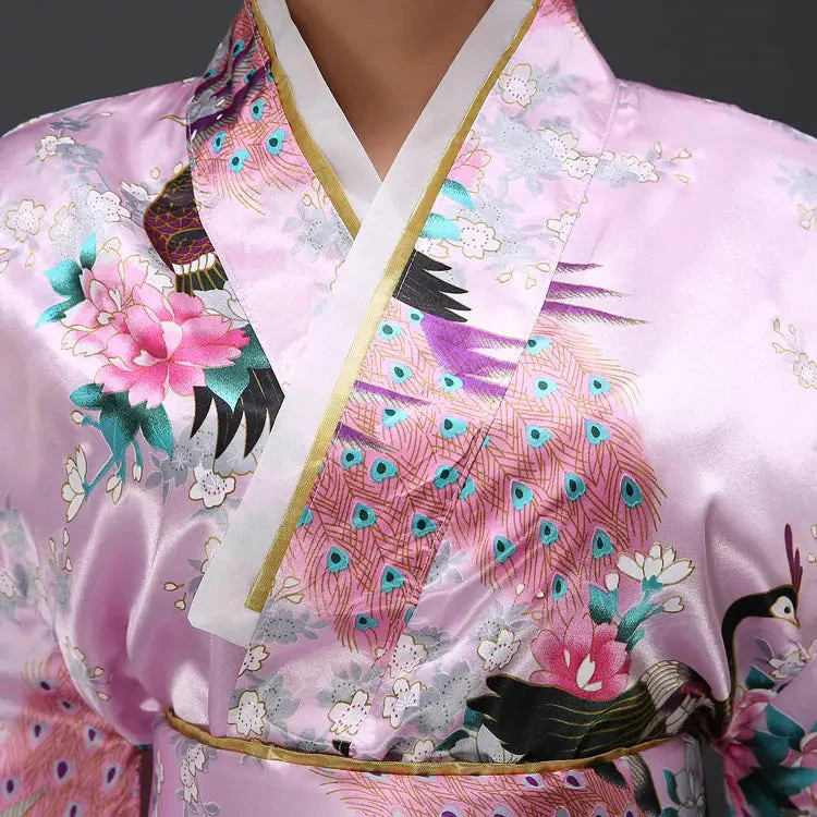 Women's Silk Japanese Kimono 'Kisokoma' - Image 13