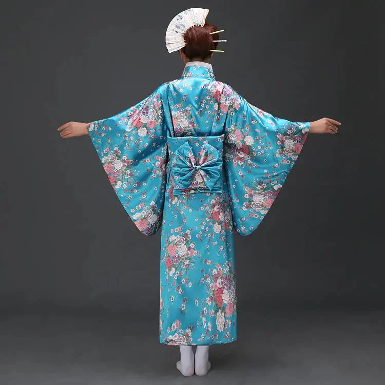 Women's Silk Japanese Kimono 'Kisokoma' - Image 8