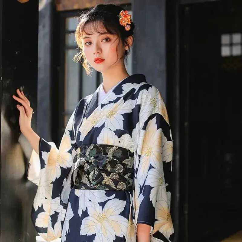 Women's Traditional Japanese Kimono 'Tengu' - Image 2