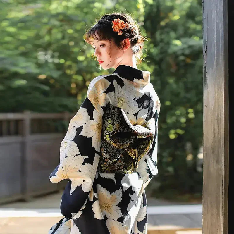 Women's Traditional Japanese Kimono 'Tengu' - Image 3