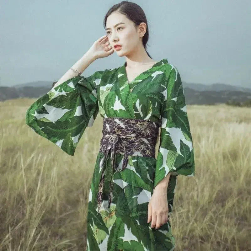 Women's Traditional Kimono 'Washiba' - Image 2