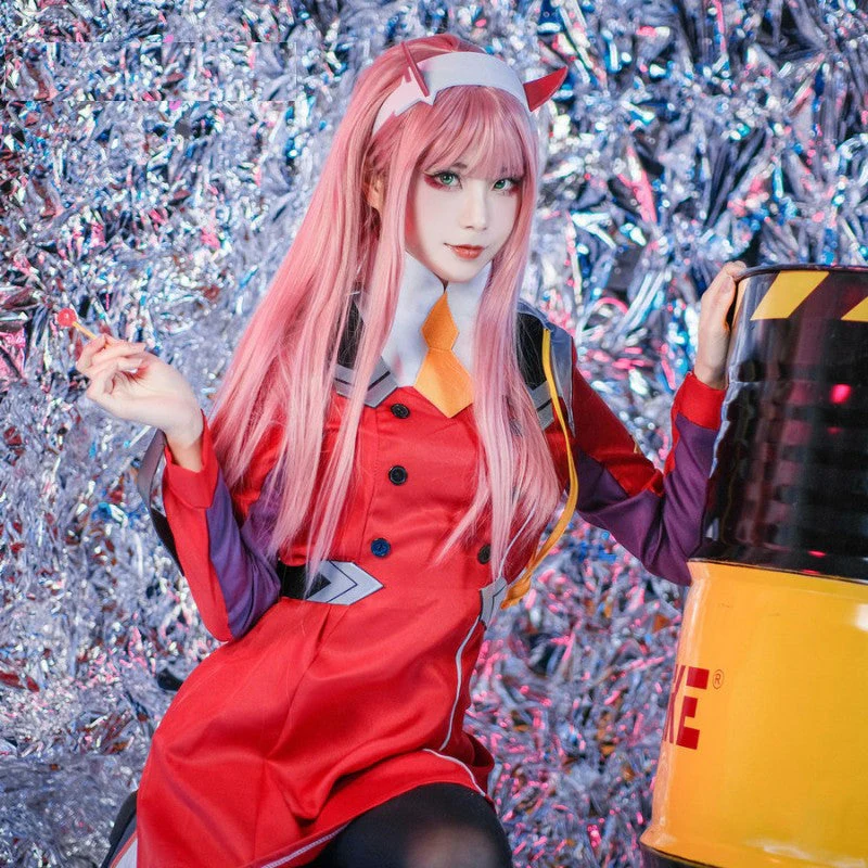 Zero Two Cosplay Darling in the Franxx - Image 8